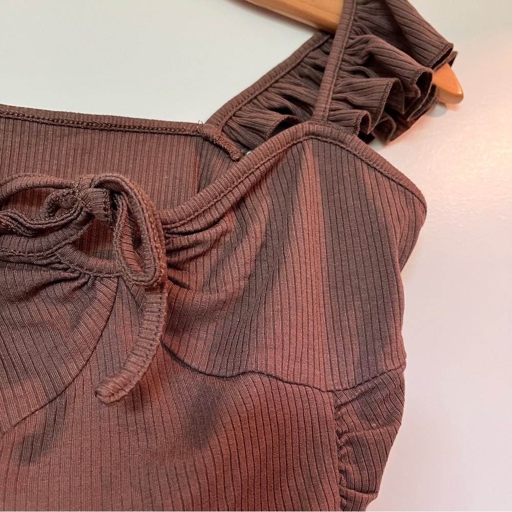 Cider Brown Ruffled Crop - S - Picture 3 of 6
